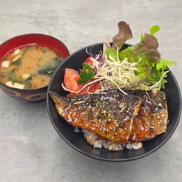 ข้าวหน้าซาบะสเต็ก