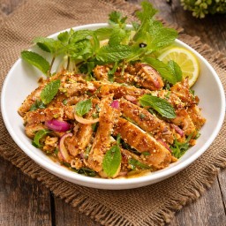 นำ้ตกไก่ย่าง