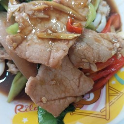 ผัดฉ่าหมูชิ้น