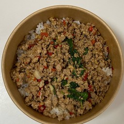 ข้าวกะเพราหมูสับ