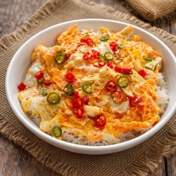 ข้าวขยี้ 3 แฝดราดพริกน้ำปลา