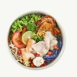[ก๋วยเตี๋ยวอัญชัญ] ก๋วยเตี๋ยวต้มยำทรงเครื่อง (M)