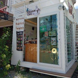 ชาม ชา (charm cha cafe) (ร้านน้ำคนรักสุขภาพ)