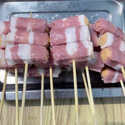 ไส้กรอกพันเบค่อน