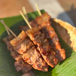 หมูปิ้งชุดอิ่มเต็มคำ