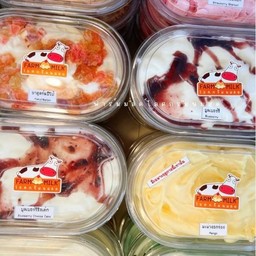 ไอศกรีมโฮมเมดแบบกล่องขนาด 300 กรัม