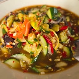 ยำ-ตามสั่งbyไอ้อ้วน