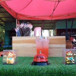 น้ำผลไม้ปั่นหน้าอู่ หน้าอู่สร้อยฟ้าคาร์แคร์