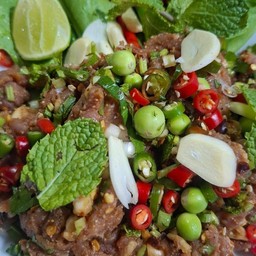 ก้อยหมูมะนาว