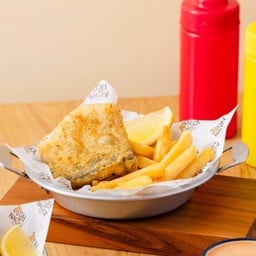 ฟิชแอนด์ชิปส์ Fish & Chips