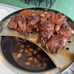 ขาหมูมะลิ บ้านหนองหัวหมู