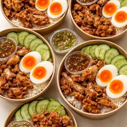 หมูทอดข้างทาง แต่รสชาติข้างบน