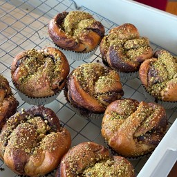 ✔SD Chocolate pistachio