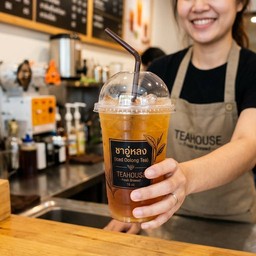 ชาอู่หลงน้ำผึ้งดำเย็น ไม่ใส่นม (ใช้หญ้าหวานแทนน้ำตาล+น้ำผึ้งสังเคราะห์จากหญ้าหวาน)