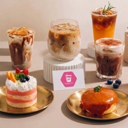 Coffee Cha สี่แยกบรรทัดทอง