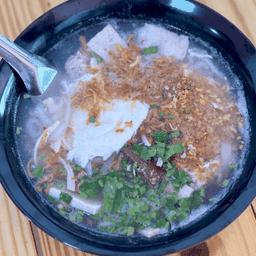 พิเศษเส้น+หมู