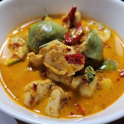 ข้าวสวย แกงหม้อ
