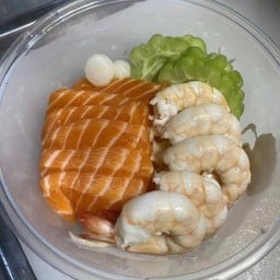 พี่บุ้งล้านปูม้า ล้านปูม้า ยำแซ่บ สาขาสหไทยทุ่งสง