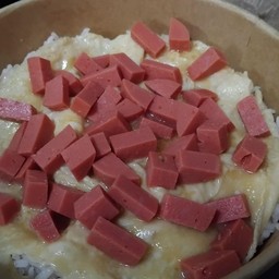 ข้าวไข่ข้นไส้กรอก