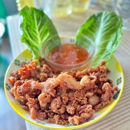 ข้าวเหนียวไก่ทอดสูตรนัวร์ ไทรน้อย