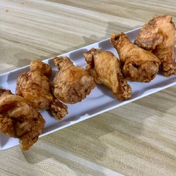 ปีกบนไก่ทอด 6 ชิ้น