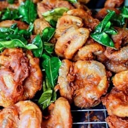 ไส้ทอดน้องก้อง(น้ำจิ้มรสเด็ด) -