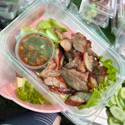 คอหมูย่าง น้ำจิ้มแจ่ว