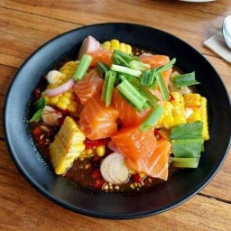 Only Yummi ยำแซ่บมะนาวสด -