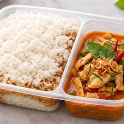 ข้าวราดแกงเผ็ดไก่