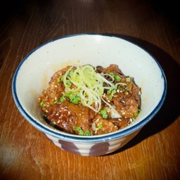 F07 - ข้าวหน้าวากิว Gyūdon