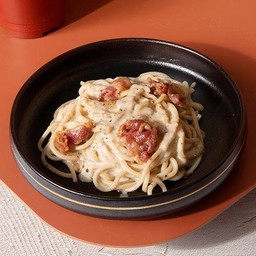 Pasta Cacio e Pepe with seafood