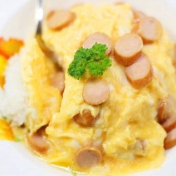 ข้าวไข่ข้นทรงเครื่อง