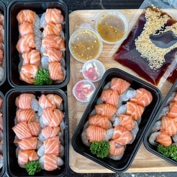 ดองดอง กินกะหมี