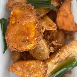 เฟรนฟรายสายรุ้ง ตลาดชินตา