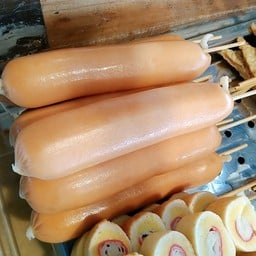 ไส้กรอกหนังกรอบ 1 ไม้