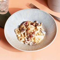 Pasta Alfredo Mushroom with Bacon