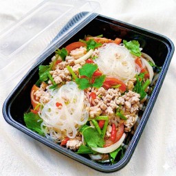 ยำวุ้นเส้น