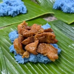 เหนียวหมูไส้แตก-ปตท.M81 กาญจนบุรี