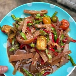 ตำปลาหมึกกรอบ