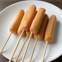ไส้กรอกหมูหนังกรอบ
