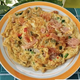 ข้าวไข่เจียว แหนม