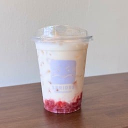 นมสดสตรอว์เบอร์รี่ (Strawberry Milk)