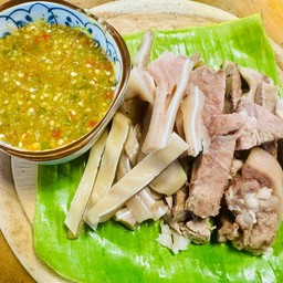 มายด์หัวหมูต้ม - ตลาดร่วมเจริญ