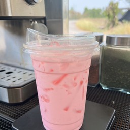 Iced Pink Milk - นมชมพู นมเย็น