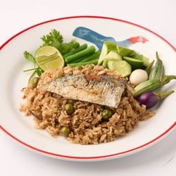 ข้าวผัดน้ำพริกกะปิปลาทู