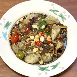 ตำส้มโอน้ำปู๋ปูนา