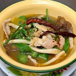 แกงอ่อมหมู