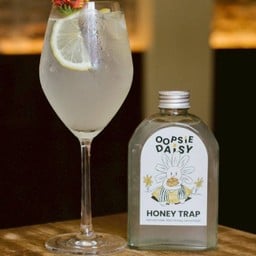 Wild honey fresh lemonade
