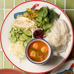 ขนมจีนน้ำยาไทยลาว