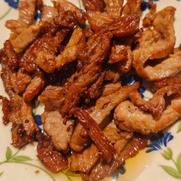 หมูแม็กกี้